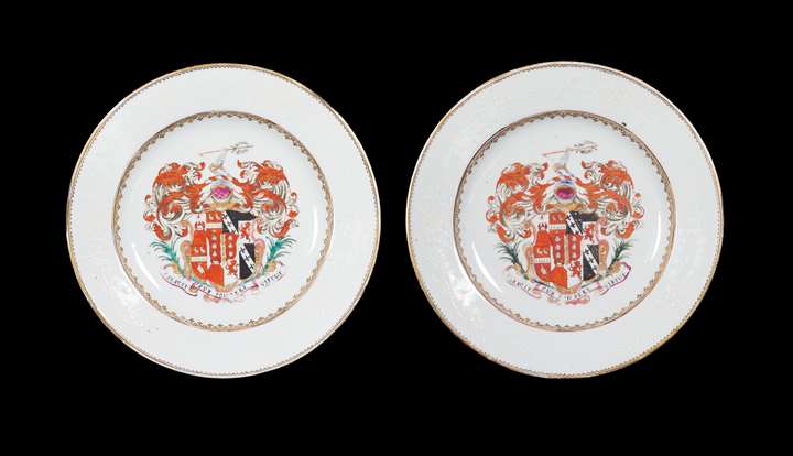 Pair of chinese export armorial porcelain dinner plates, chapman
